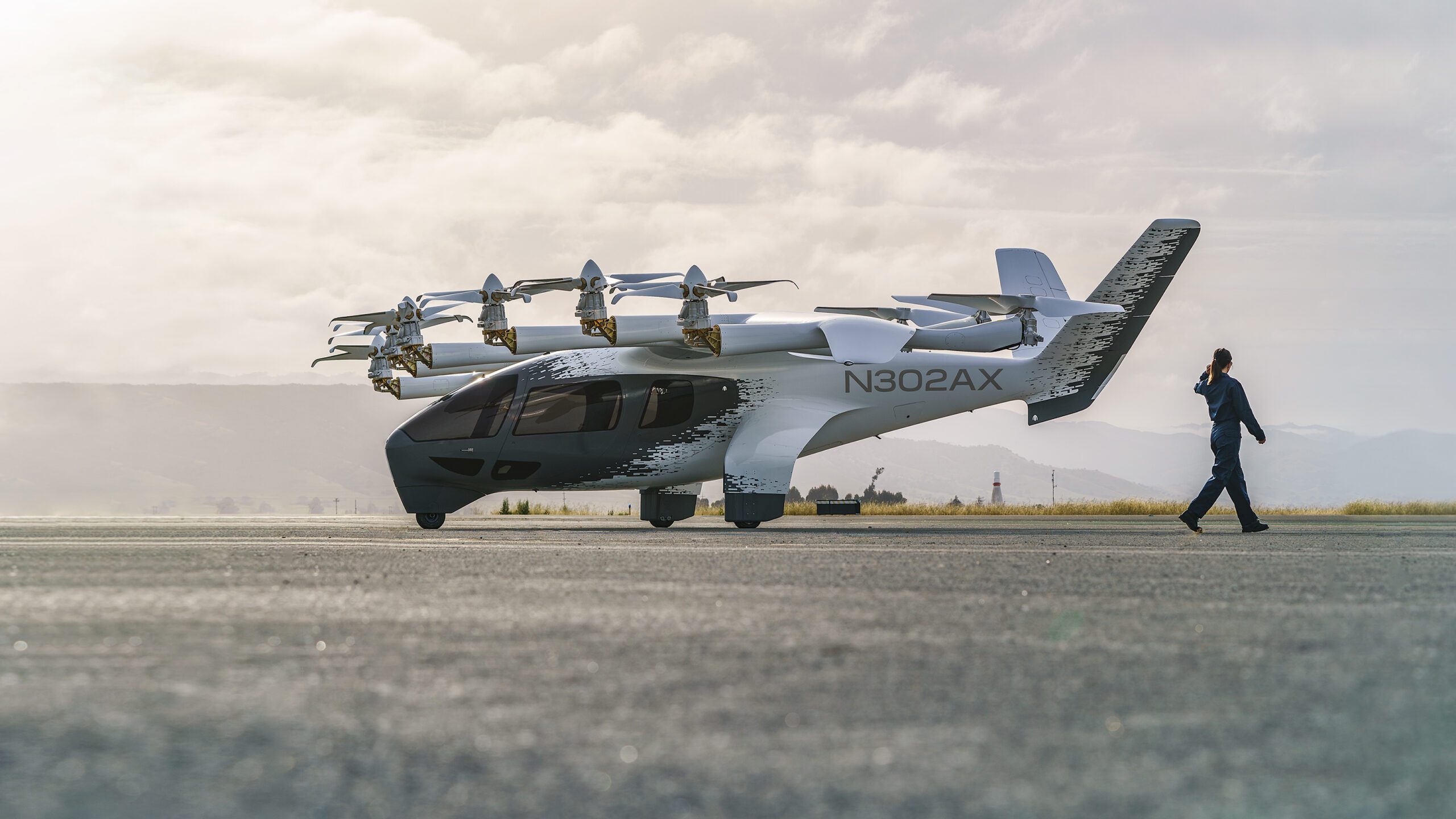Airfield, Airport, Aircraft Archer Aviation this week became one of only two air taxi companies to receive certification as an airline from the US Federal Aviation Authority