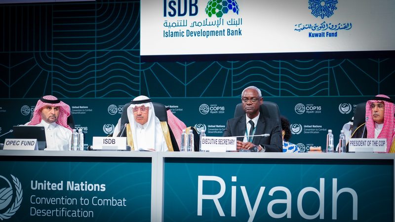 Muhammad Al Jasser of the Islamic Development Bank, second from left, at the United Nations Convention to Combat Desertification in Riyadh