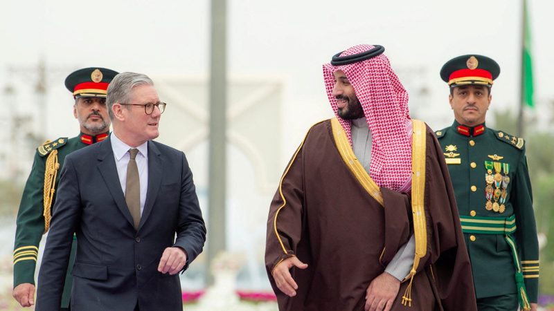 Keir Starmer with Crown Prince Mohammed bin Salman. The British prime minister visited Saudi Arabia and the UAE on his trip