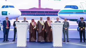 Saudia is investing in 118 new Airbus and Boeing jets to replace its ageing fleet. Riyadh Air will serve the capital and become a flag carrier